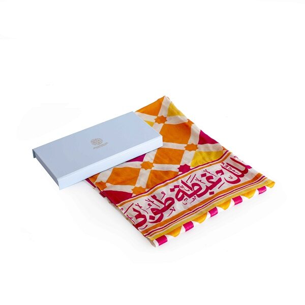 وشاح احمر واخضر من القطن و المودال - Image 2