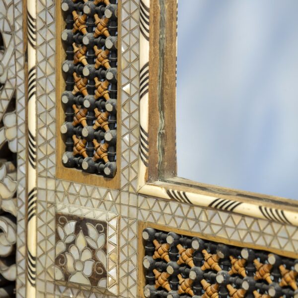 مِرآة أنتيكة عمرها 150 سنة - Image 3