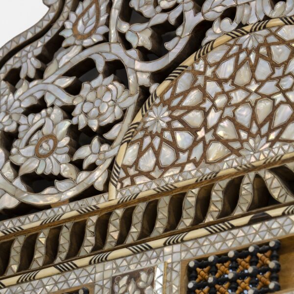 مِرآة أنتيكة عمرها 150 سنة - Image 2