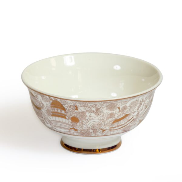Porcelain soup bowls, comes in a set of 6, suitable for soups, nuts, and dips. The bowls are adorned with a city in gold print, inspired from a city in an Arab country, and is a commissioned art work from the artist Lizzie Cullen.
