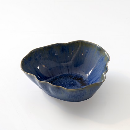 6.4" stoneware bowl, comes in a set of 4, has the outline design of a blue fig, and embossed on the plate Arabic calligraphy "Ya Teen" - Meaning "O Fig".
