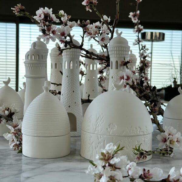 قبة بورسلان مزينة بالورود من مجموعة النزهة - Image 5