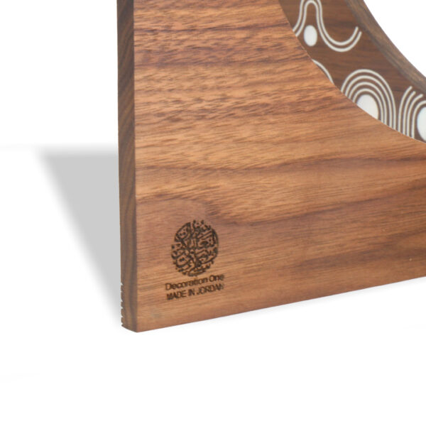 Plate with Stand Janbiyah Collection in Mother of Pearl (14" Plate) - Image 3