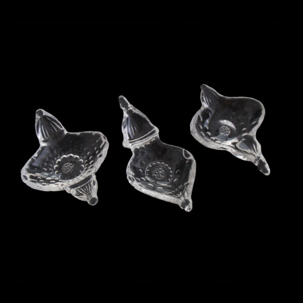 Elegant Lantern Plate Set for Ramadan Gatherings