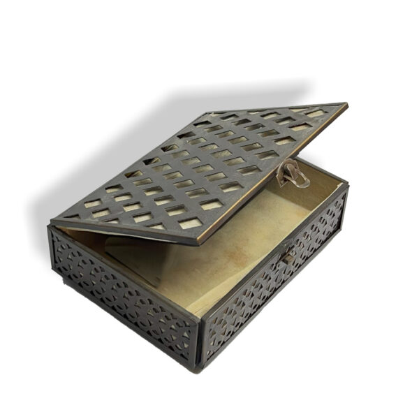 علبة معدنية بتصميم الارابيسك-2 - Image 3