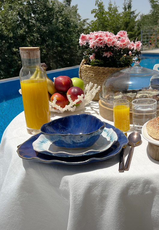 Dinnerware